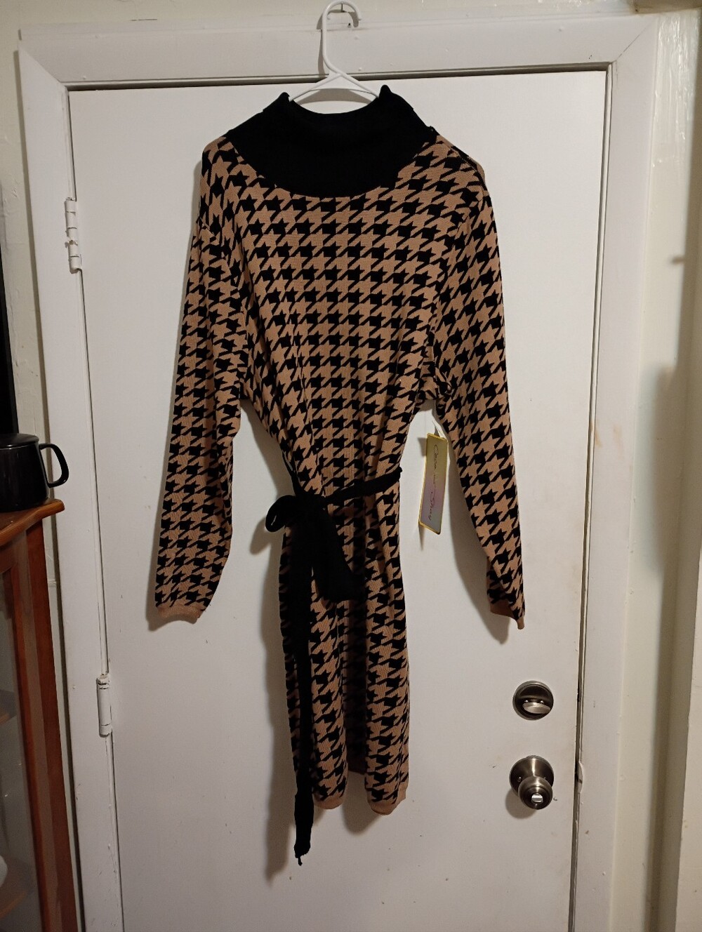 Houndstooth Turtleneck Knit Dress with Self-Tie Belt - Black & Tan